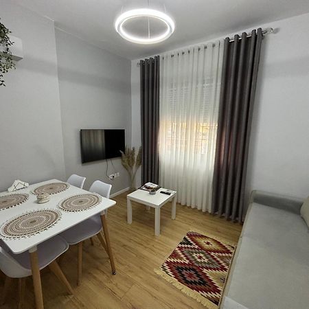 Beratinus Apartment In Berat Center ภายนอก รูปภาพ